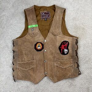The Leather Club Mens Genuine Leather Motorcycle Vest Size 40 Patches Laced Side